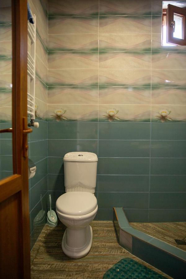 Family Hotel Kolorit Old Tbilisi Ngoại thất bức ảnh
