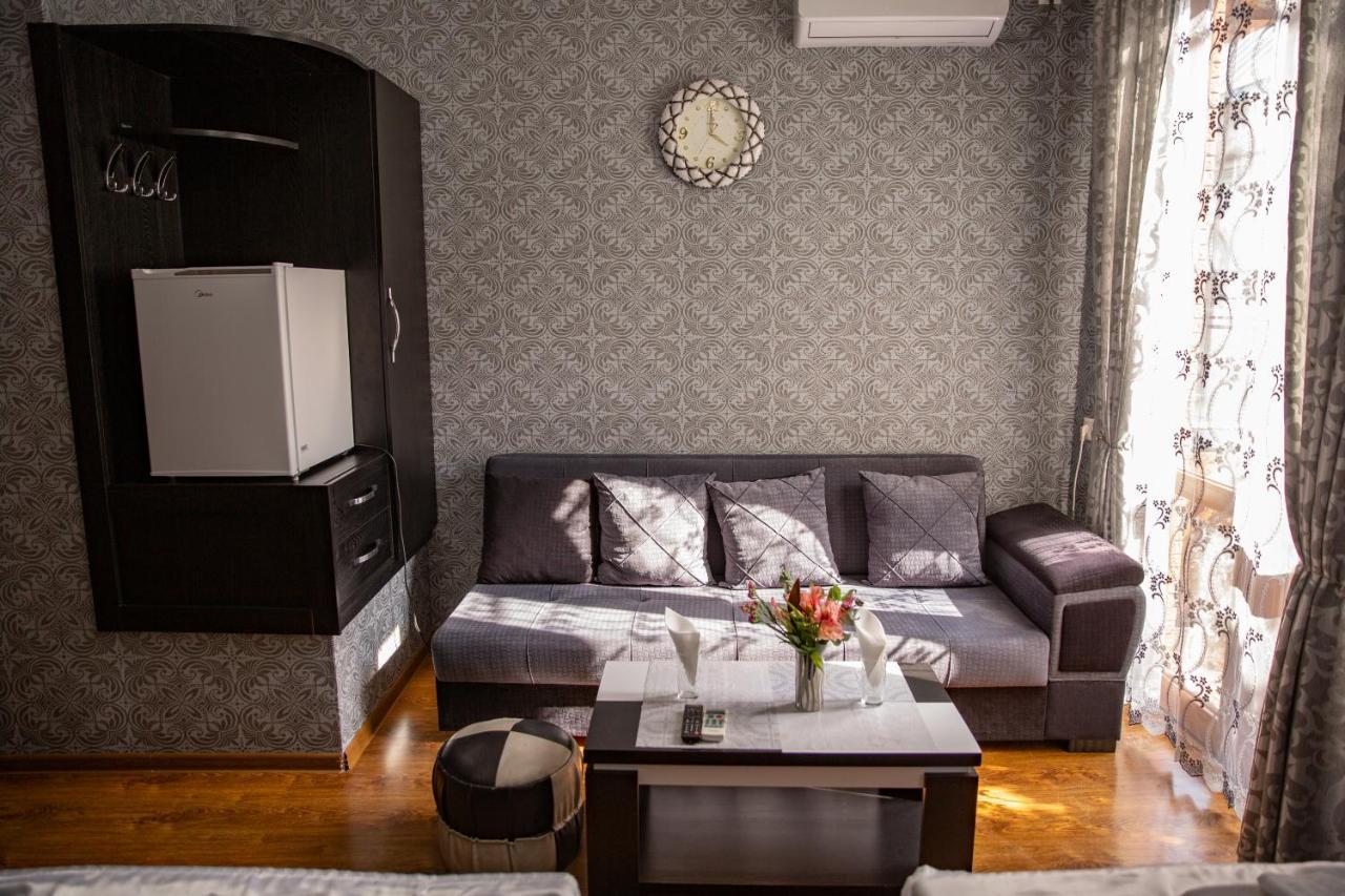 Family Hotel Kolorit Old Tbilisi Ngoại thất bức ảnh