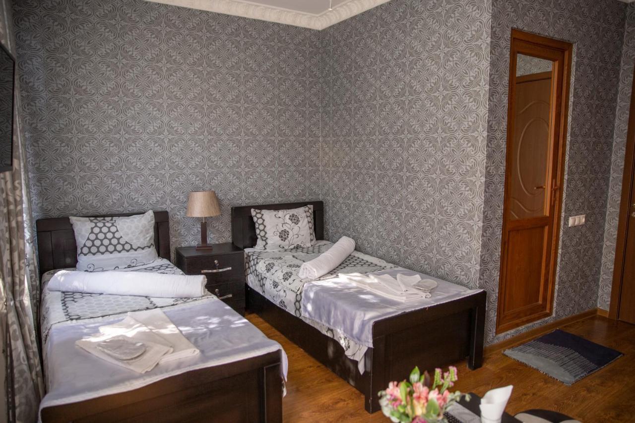 Family Hotel Kolorit Old Tbilisi Ngoại thất bức ảnh