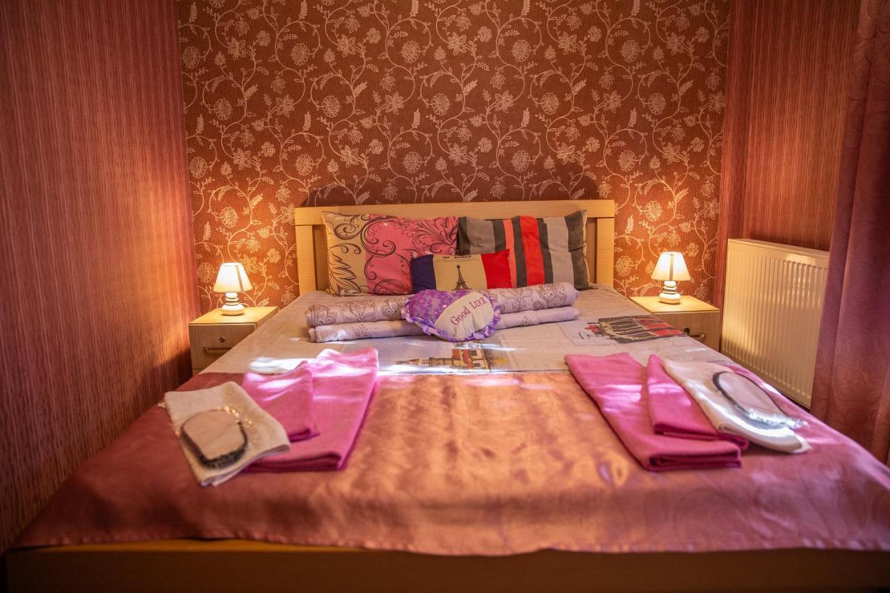 Family Hotel Kolorit Old Tbilisi Ngoại thất bức ảnh
